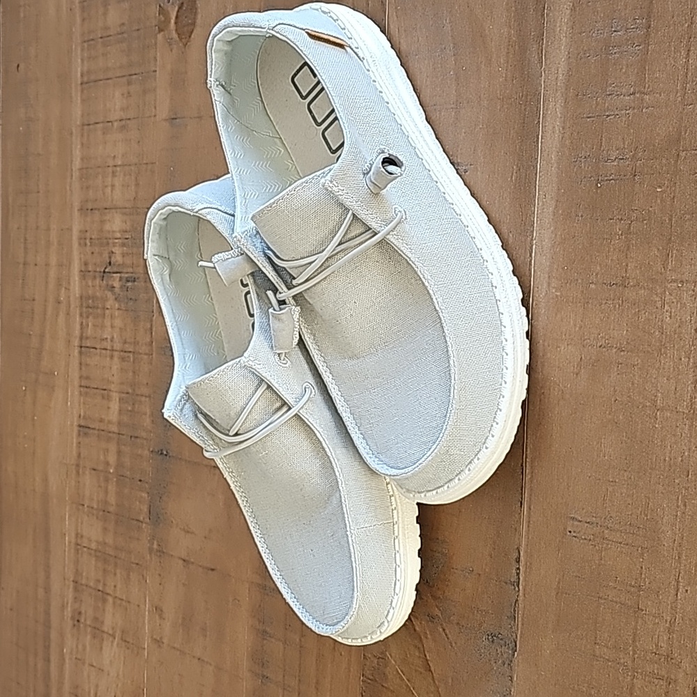 Hey Dude Wendy Chambray light grey shoes sz 8